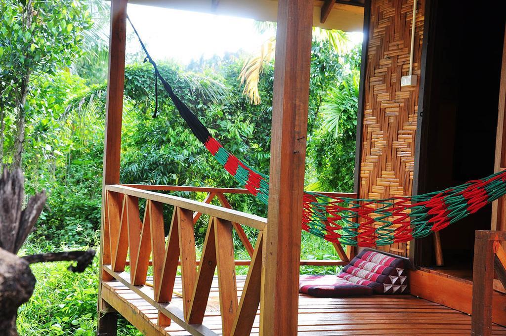 Jungle Garden Bungalows Hinkong Exterior photo