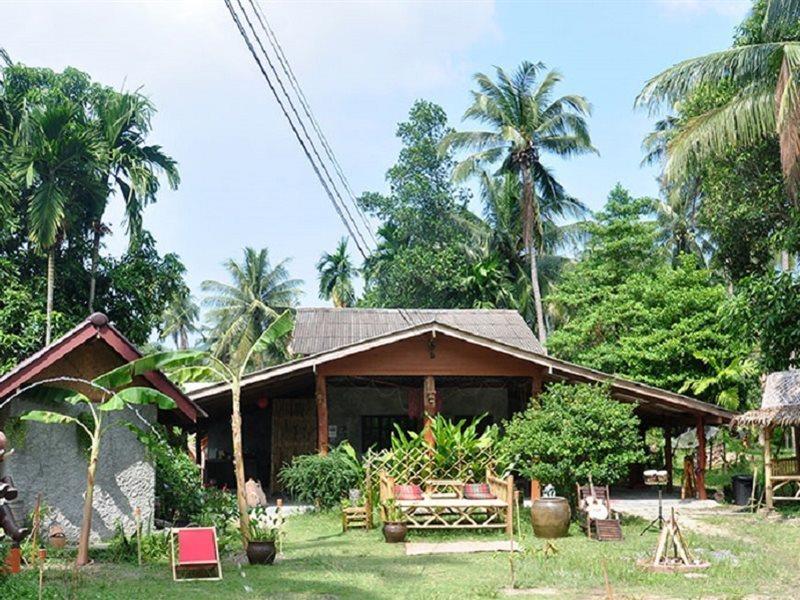 Jungle Garden Bungalows Hinkong Exterior photo